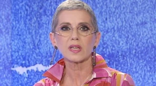 Meloni criticata anche per la musica, Concita De Gregorio: "Evoca mondi"