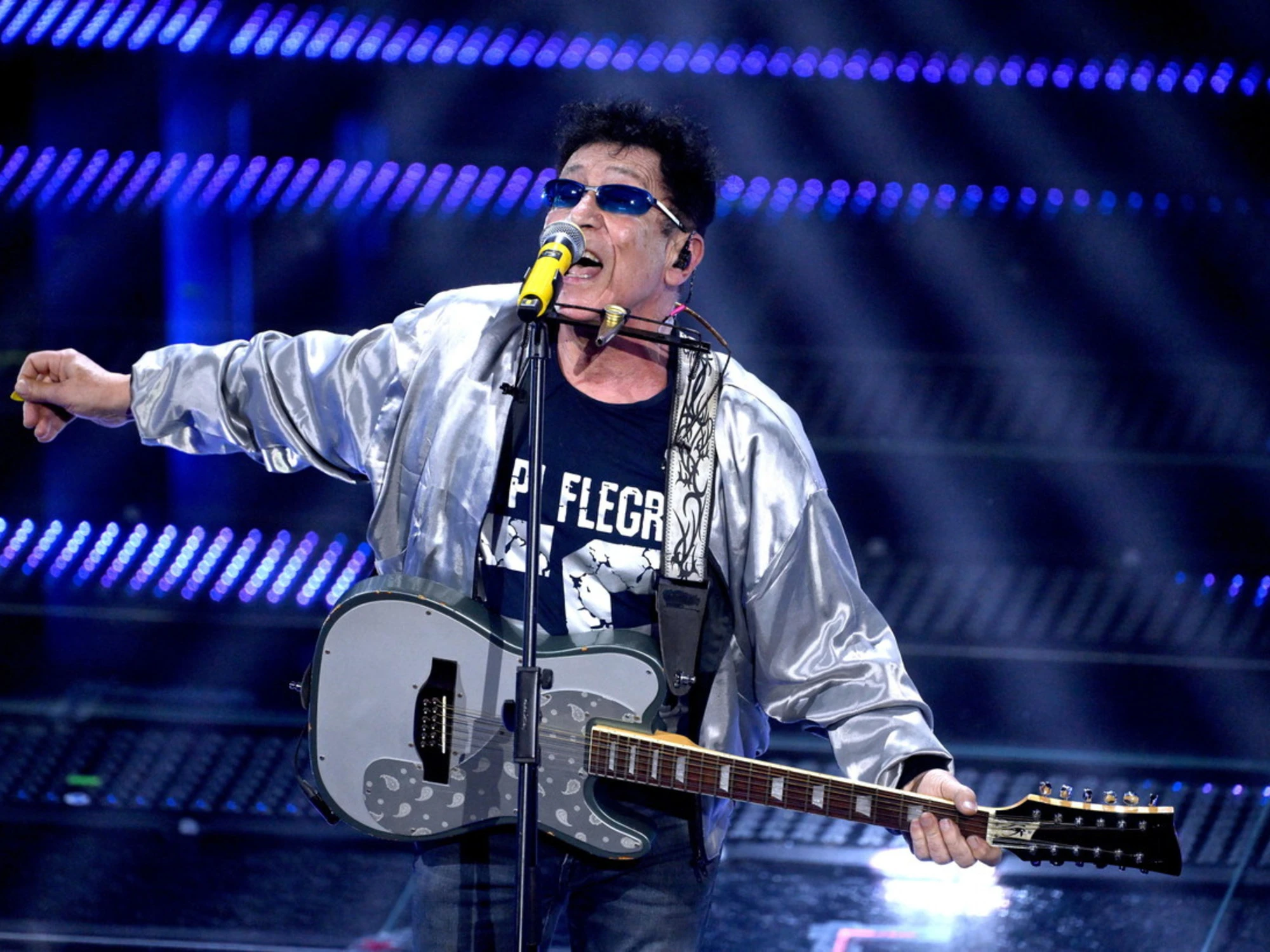 Bennato tra le toghe rosse: esplode il caso