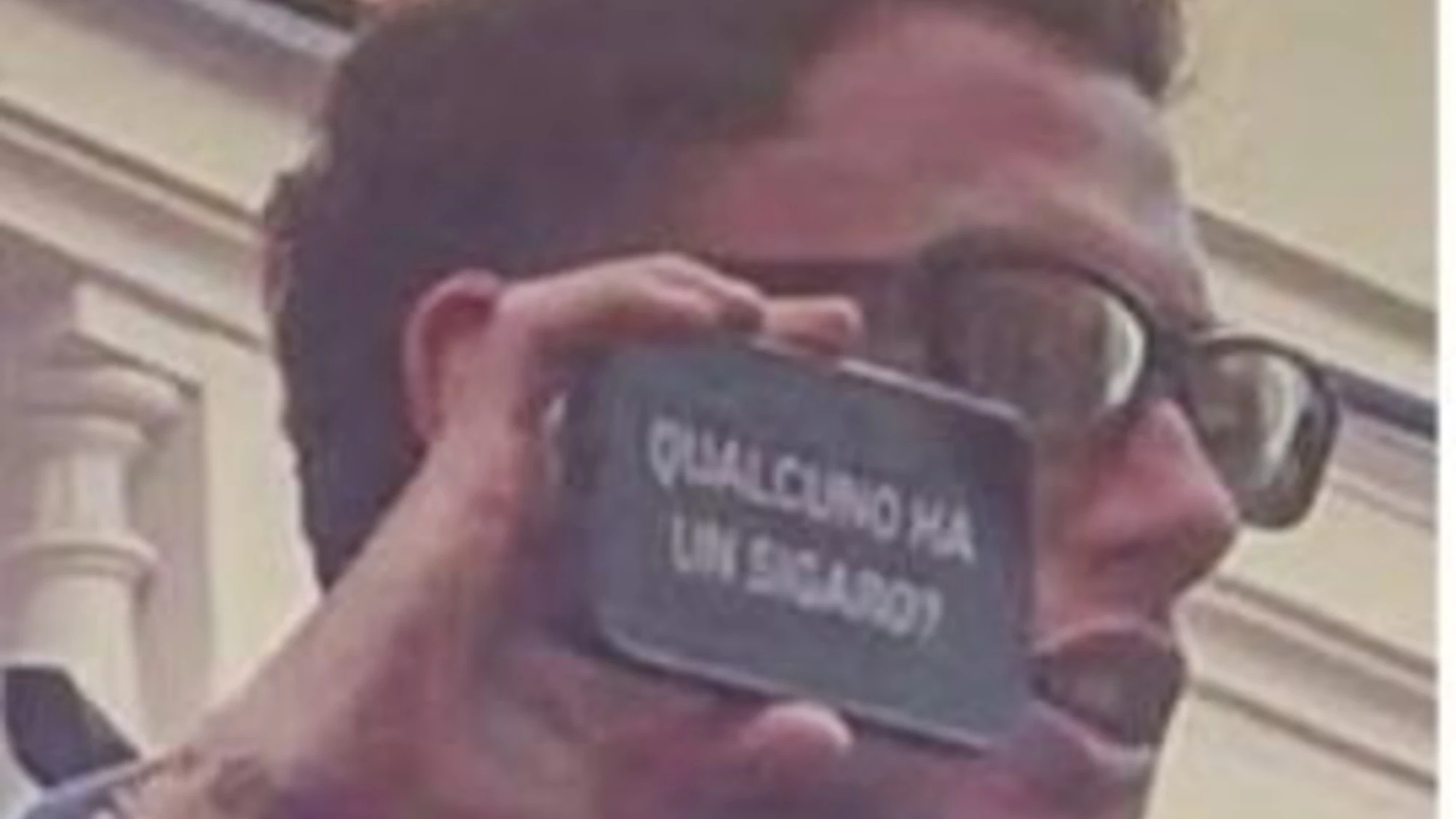 270x196