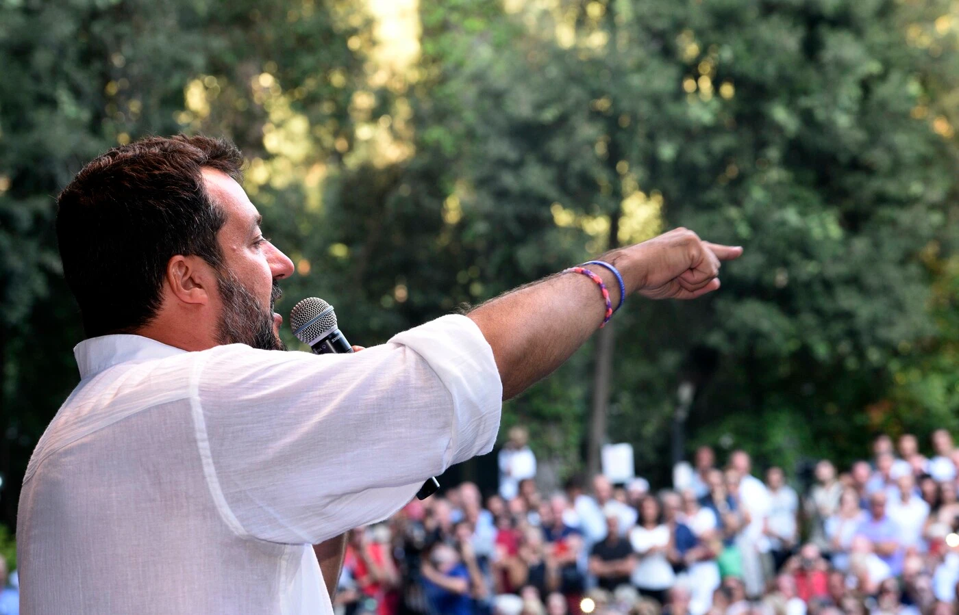 Matteo Salvini, la campagna acquisti della Lega mira ai Cinque Stelle delusi: "Ci saranno sorprese"