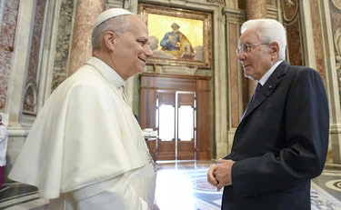 https://media.liberoquotidiano.it/kM-fAxvZlV0RDYp8GMSDK3X-ukQmpN5hWc6GL9vTYKI/width:800/quality:90/aW1hZ2VzLzIwMjUvMDkvMDcvMTAxODE2ODMyLTJjYTQ2NWI5LTZjMTItNDYwZi04ODI5LTQ4ZjdlNmNiNzZlYS5qcGc.webp