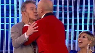 Grande Fratello Vip, Alfonso Signorini torna a settembre: mossa spacca-share, al suo fianco...