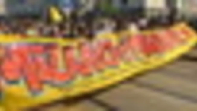 "Milano è migrante", in piazza contro summit patrioti della Lega