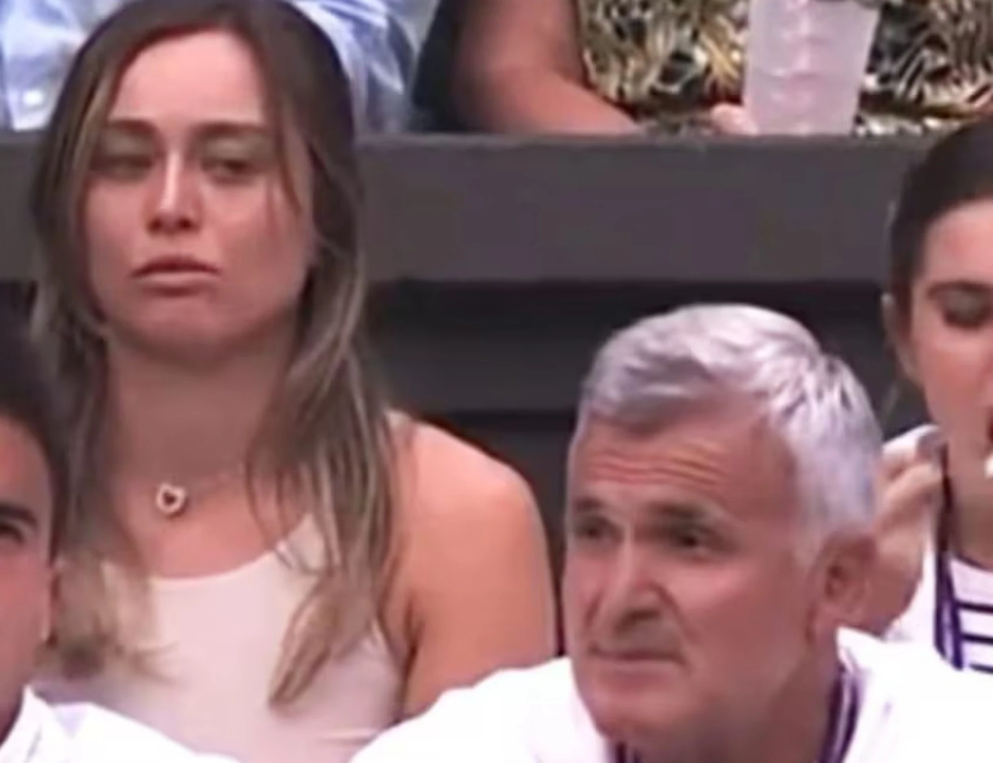 Stefanos Tsitsipas, rivelazione-choc sul padre: "Ora ha la forza di parlarne"