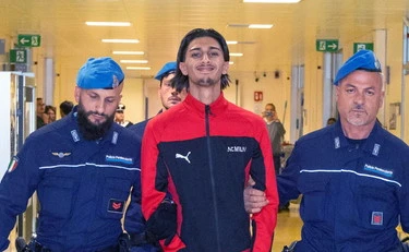 Baby Gang arrestato il rapper in carcere a Busto Arsizio per porto abusivo  di armi e rapina  