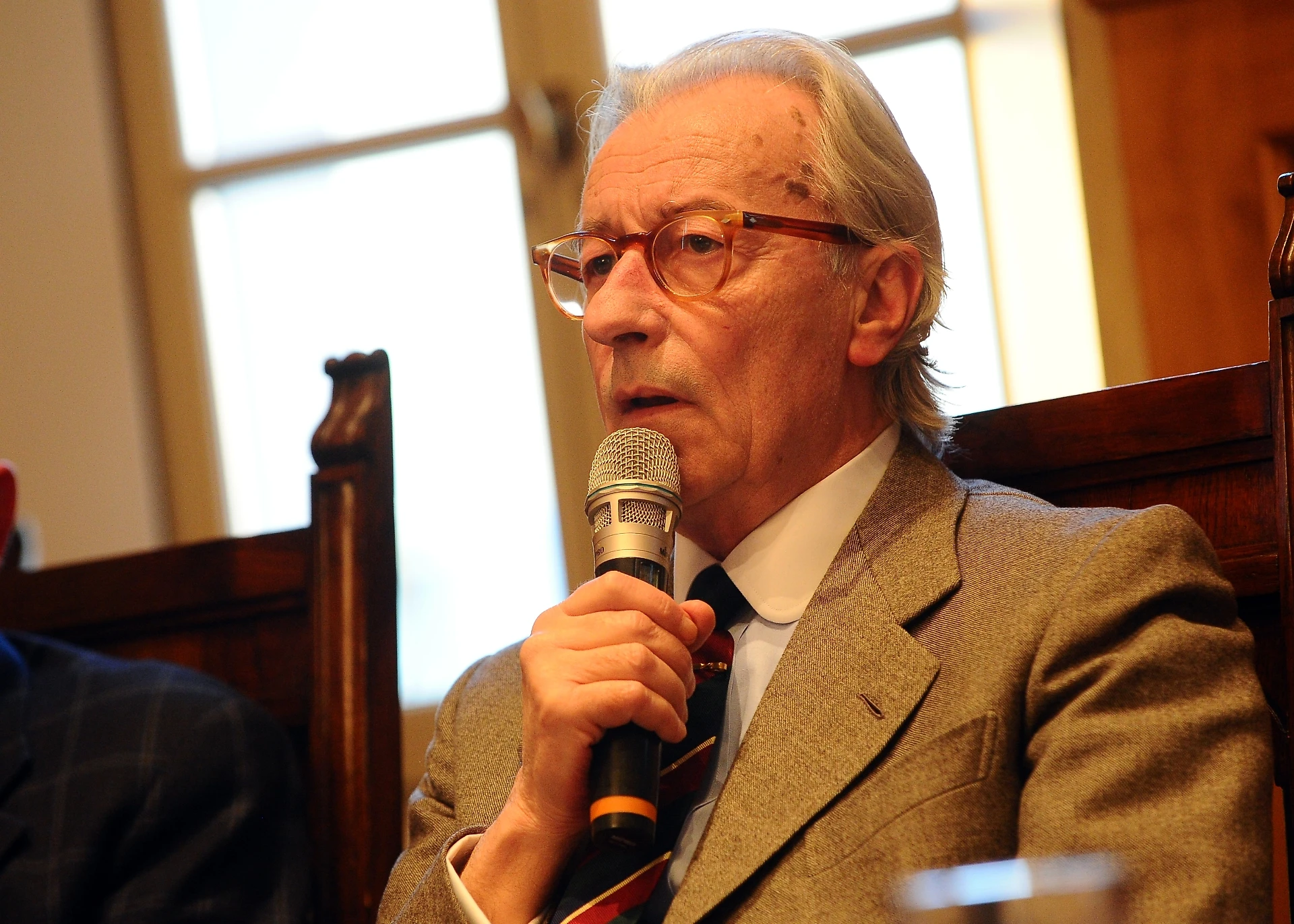 Vittorio Feltri: la Tav va realizzata solo perché Luigi Di Maio la osteggia