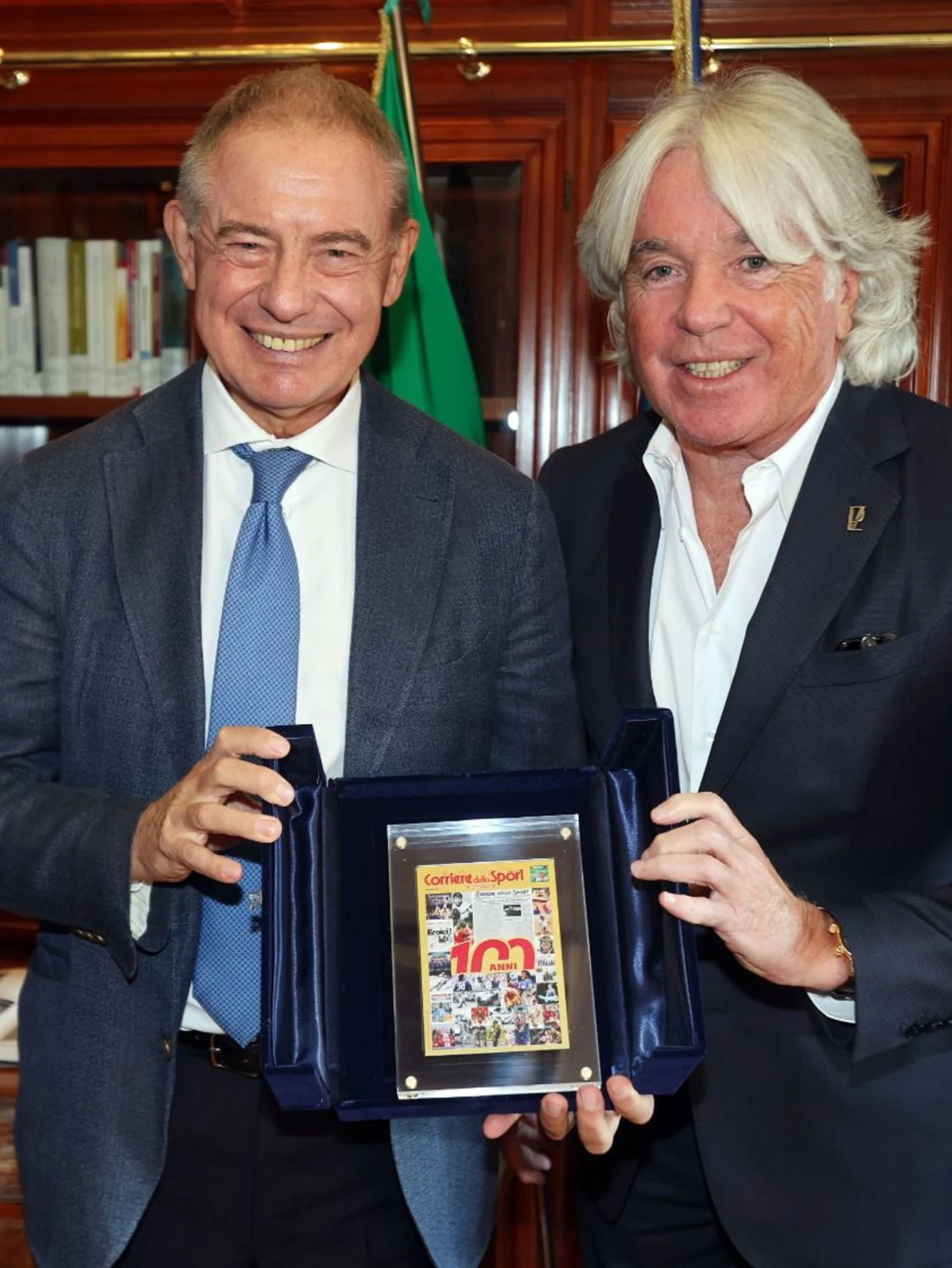 Corriere dello Sport, presentato il francobollo per i 100 anni: "Una grande storia italiana"