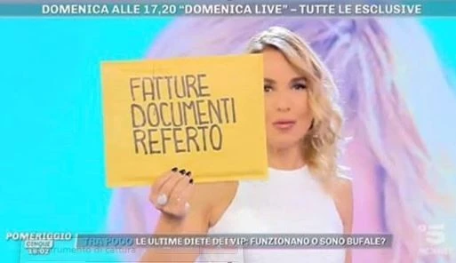 Domenica Live, due confronti choc nel salotto di Barbara d’Urso: accuse e carte bollate, viene giù lo studio?
