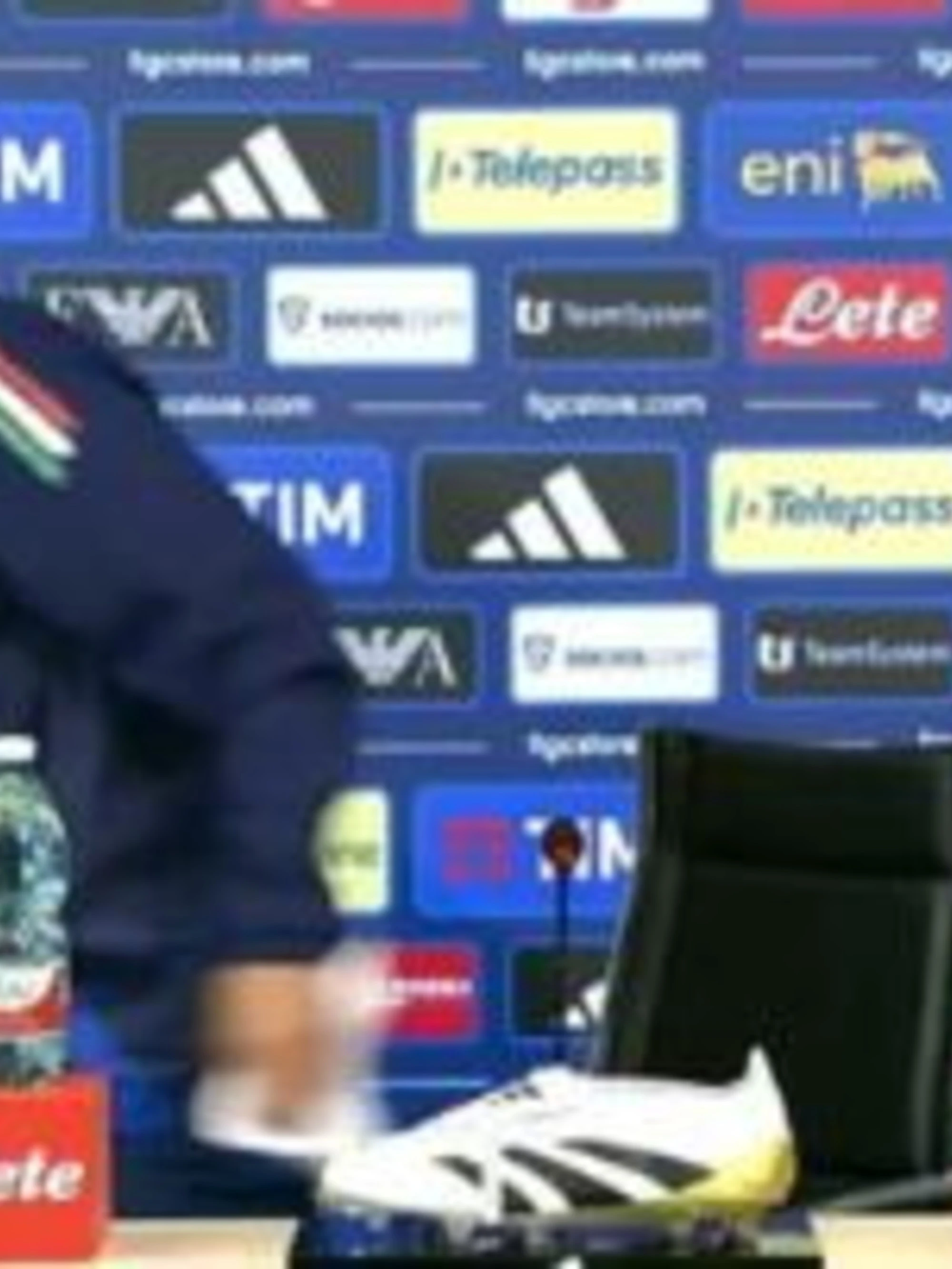 Spalletti, crollo nervoso: "È stato tradito?", va via