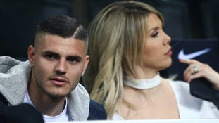 Mauro Icardi "è sparito", indiscrezioni sconcertanti: un'altra donna ancora. Wanda Nara nel dramma?