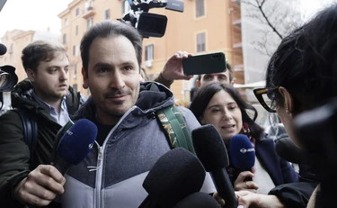 Andrea Sempio beccato da un tassista in stazione Termini: "Ti vedo male"