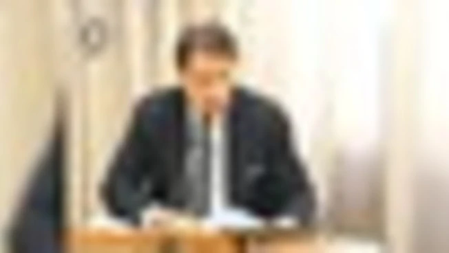 Covid, Conte deposita "documento anonimo" su mascherine non filtranti
