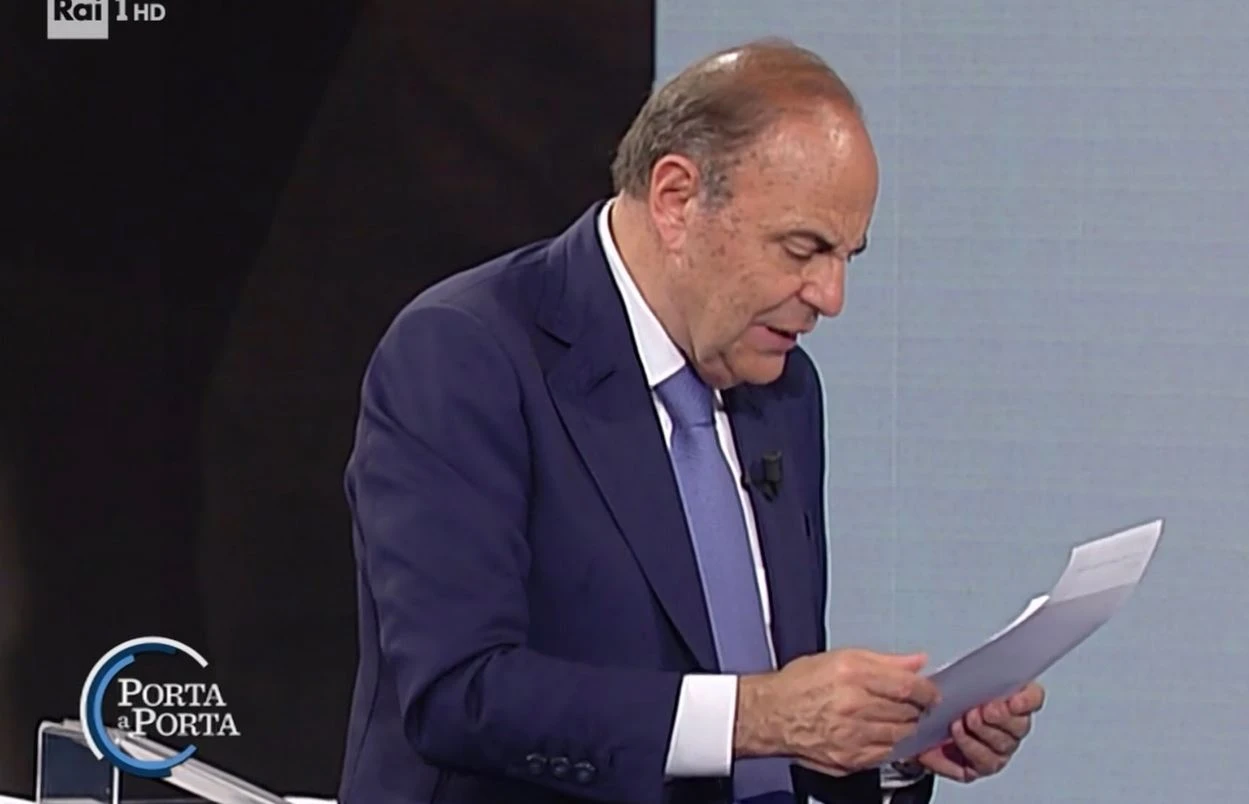 Bruno Vespa smonta il Sessantotto: una rovina per gli insegnanti e gli studenti
