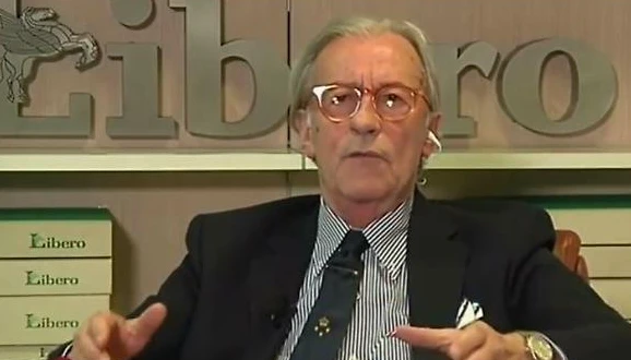 Vittorio Feltri contro gli anti-Salvini: "Siamo passati alle acciughe rosse, le sardine devono friggere"