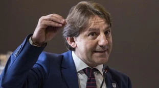 Pasquale Tridico "peggior presidente dell'Inps". Giudizio pesantissimo: "Ha sputt*** il Parlamento"
