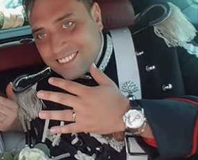 Roma, carabiniere in servizio ucciso con 7 coltellate: aveva fermato due nordafricani per furto ed estorsione