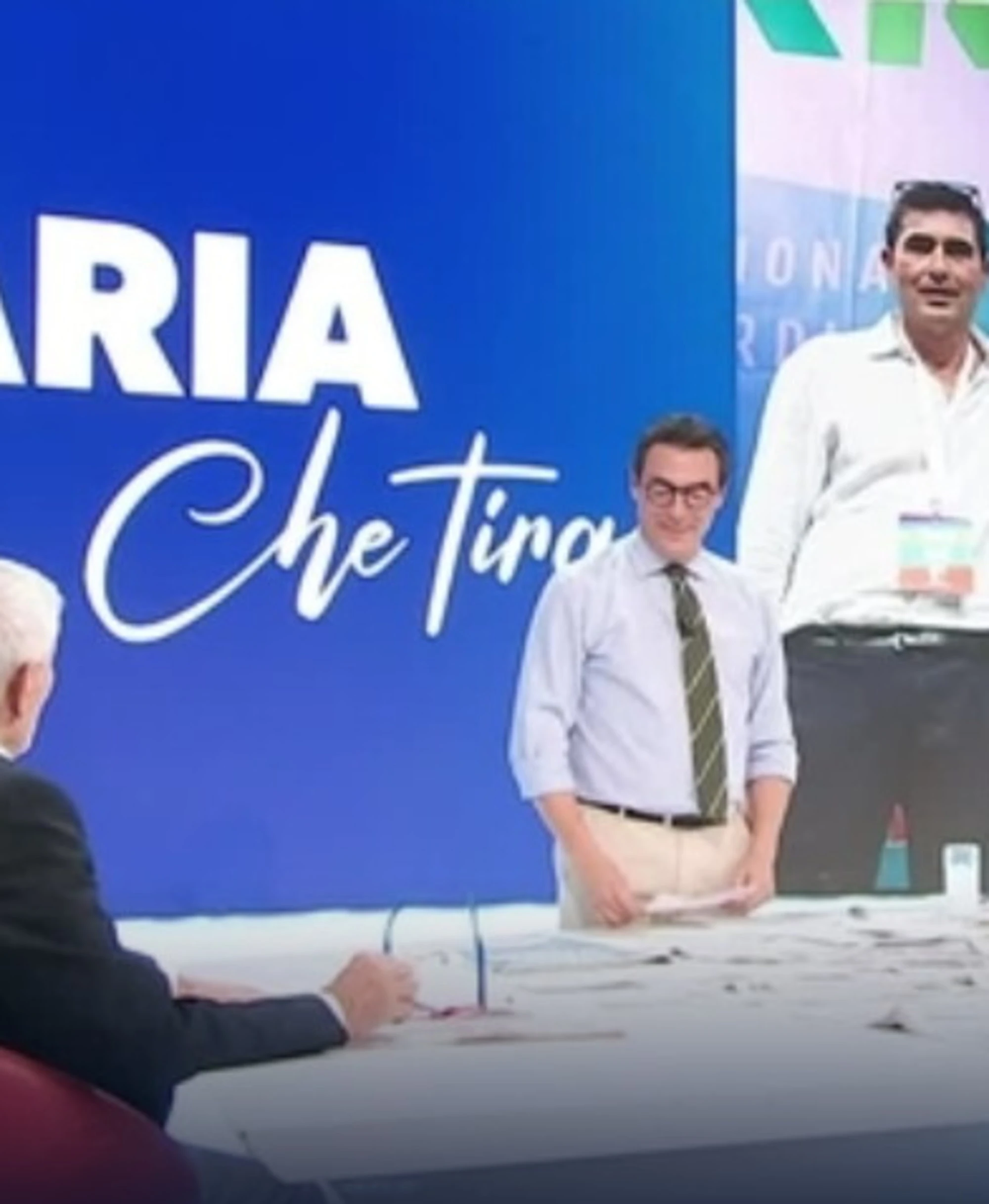 Pier Ferdinando Casini smonta Schlein con una foto: "Destinati a perdere"