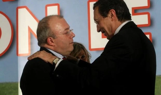Amici-nemici, Storace attacca Fini: &quot;Tu fuori dal parlamento sei morto!&quot;