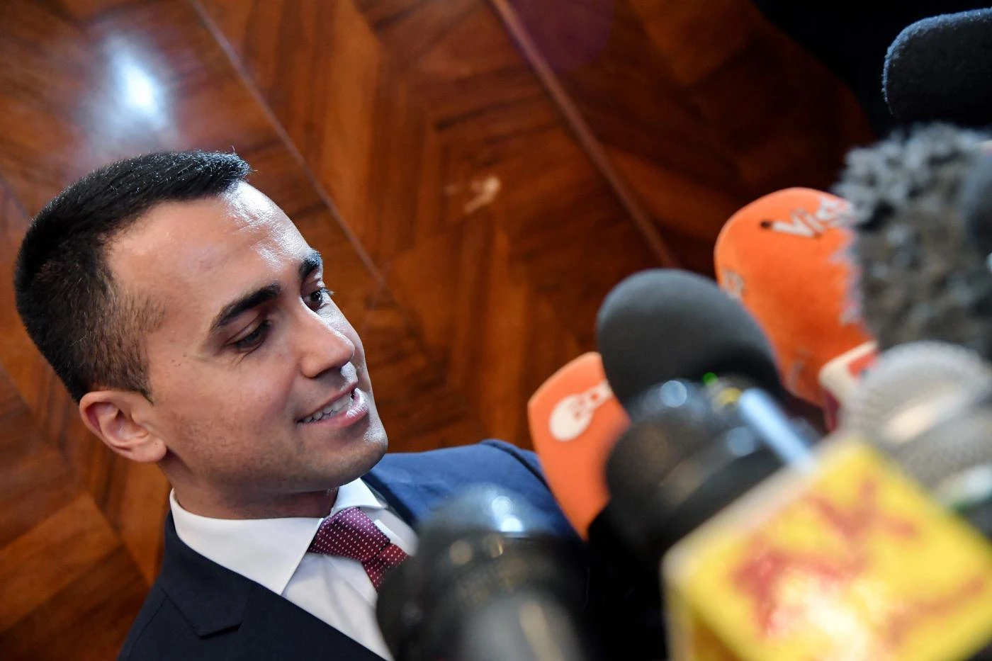 Luigi Di Maio risponde a Conte e sfida Salvini: "Fiducia nel premier, stop agli attacchi ai ministri M5s"