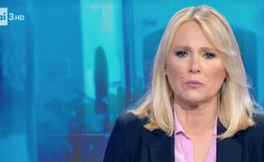 https://media.liberoquotidiano.it/kdys5yCgzetn3H2IuxUD7D1D-AyN9VFTVE33hnJjtLM/width:800/quality:90/aW1hZ2VzLzIwMjUvMTAvMDIvMDgzOTMzNjEwLTRjNTdhODQ5LTRhZTAtNDE3Ni05NzQ1LWJlYzU2MDhhMzRiZi5qcGc.webp