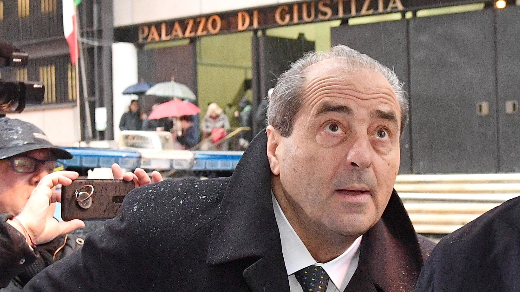 Antonio Di Pietro sotterra la sinistra: "Non lecco le chiappe a nessuno, ma..."