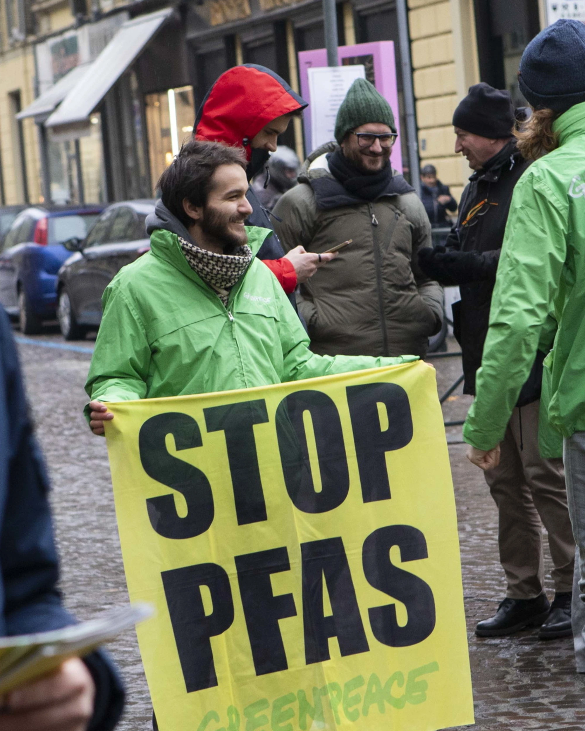 Greenpeace, allarme-visibilità: il clima non fa notizia
