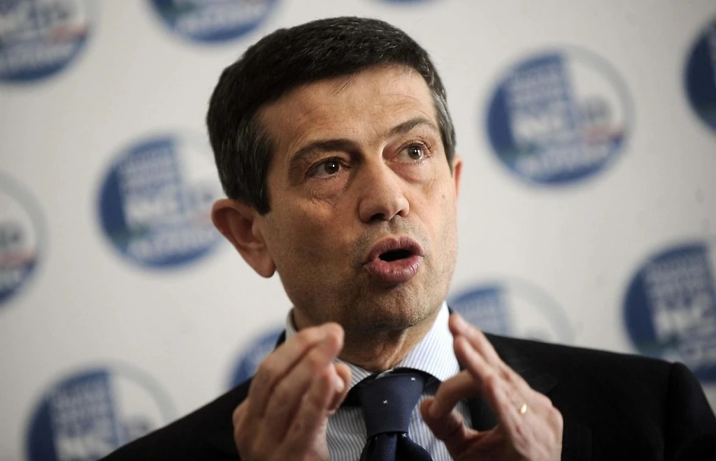 Maurizio Lupi, il politico più "loquace" a Porta a Porta e Ballarò