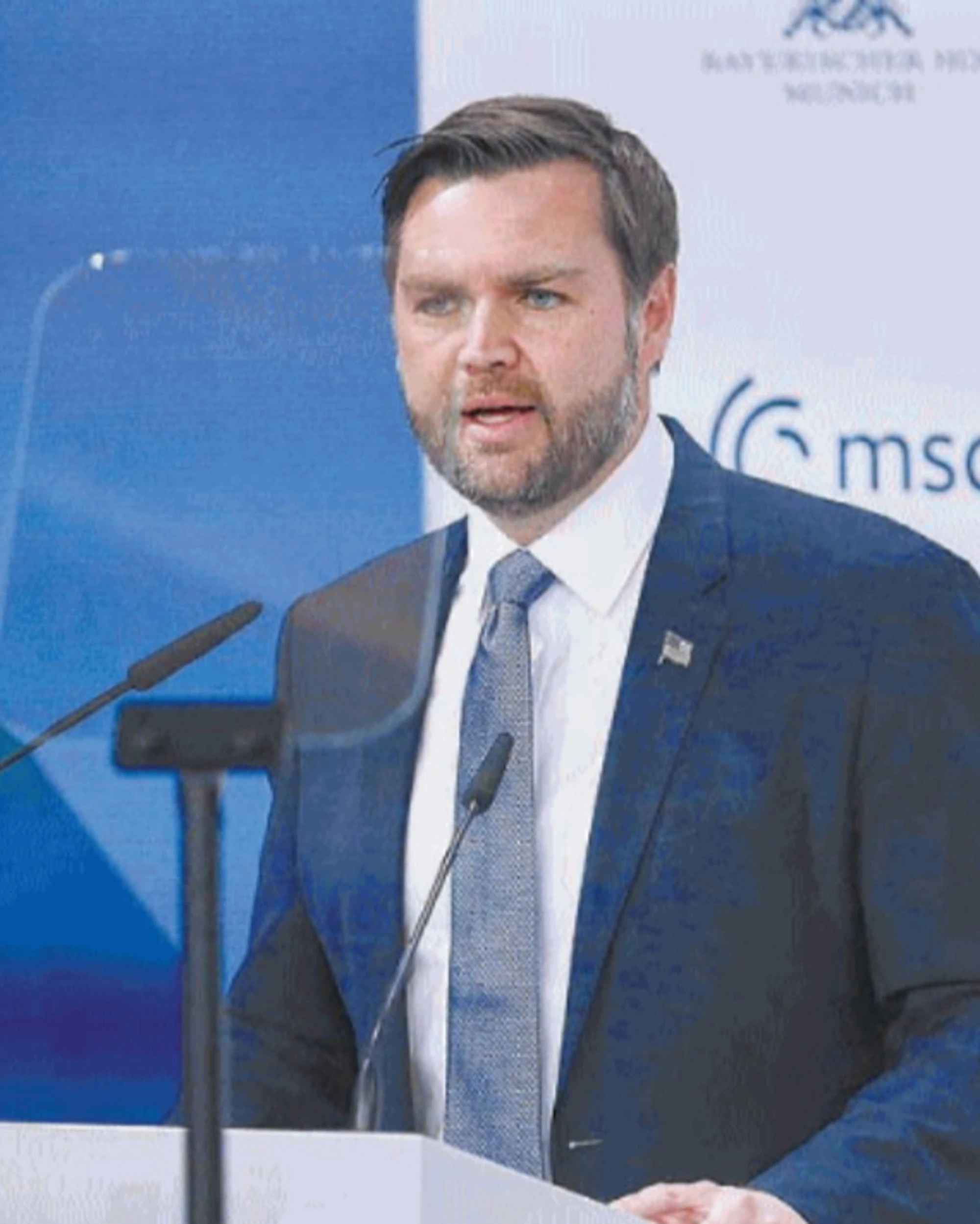 L'Economist costretto a dare ragione a Vance