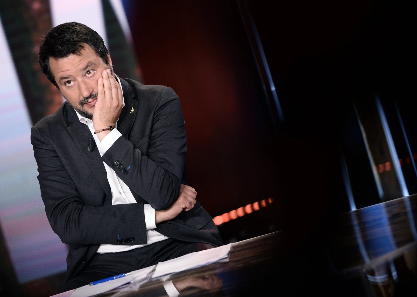 Matteo Salvini, retroscena sul caso Siri. "Molti parlamentari della Lega...". Di Maio, la trappola perfetta?