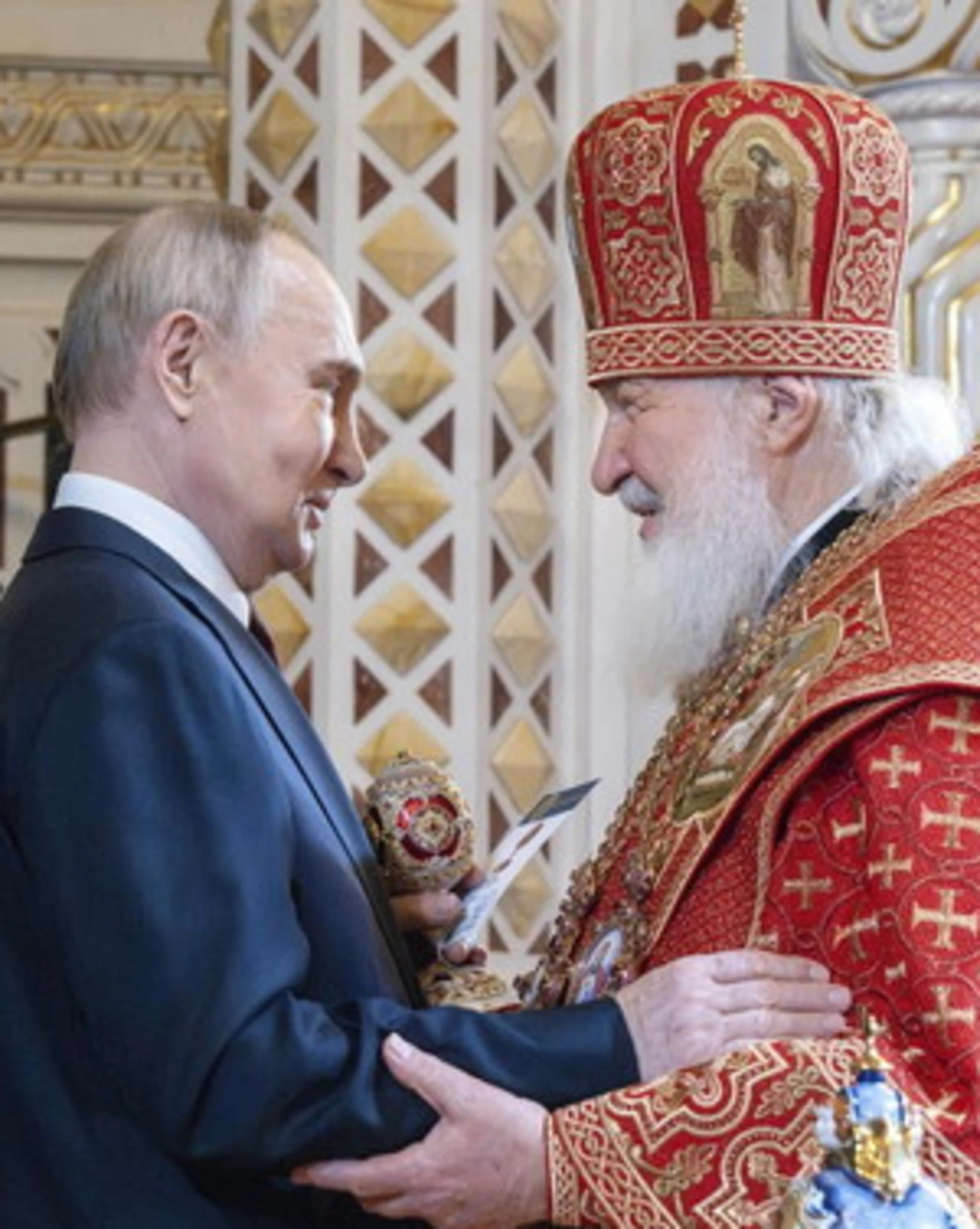 Putin, la "tregua" è una pioggia di fuoco russa sull'Ucraina