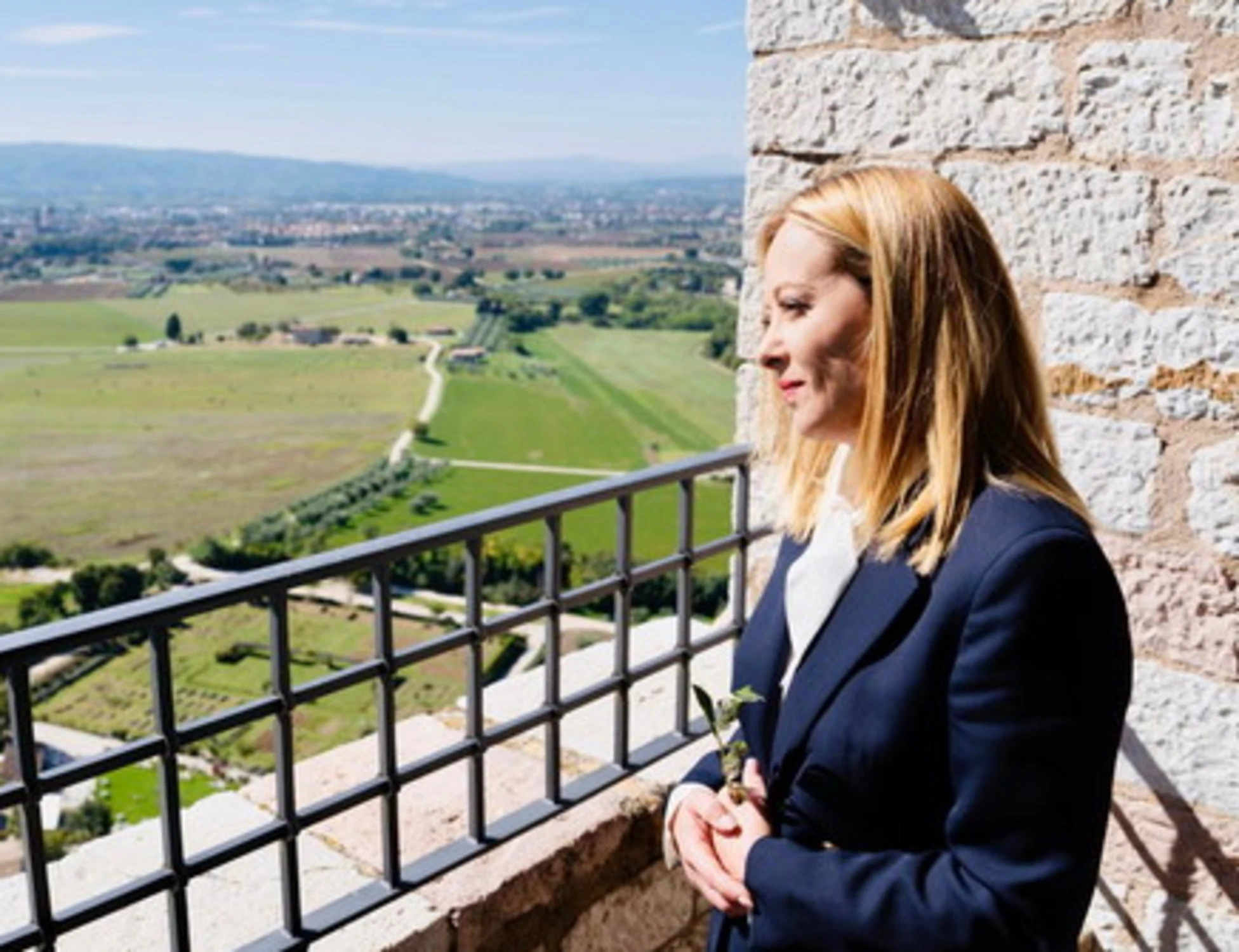 Giorgia Meloni e il 7 ottobre: "Pagina tra le più buie. Ora opportunità da non sprecare"