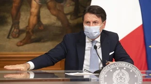 Giuseppe Conte, il sondaggio di Antonio Noto: "Gli crede solo il 10% sul vaccino pronto entro il 2020"