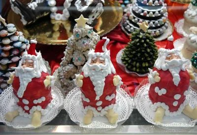 Dai pasticceri ai truccatori, a Natale sotto l'albero 4.000 posti di lavoro in più