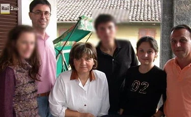 La messa per ricordare Chiara Poggi? Ecco chi mancava in chiesa