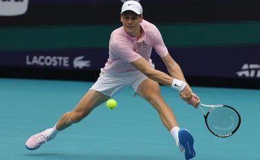 Jannik Sinner, il retroscena: perché è diventato ingiocabile sul cemento