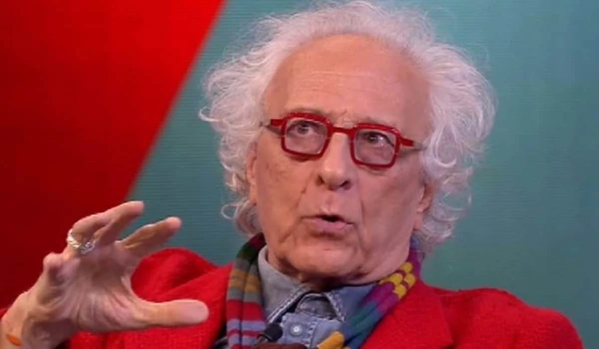 Quelli della Luna, Giampiero Mughini feroce: "Sterco televisivo, roba da dementi", chi affonda