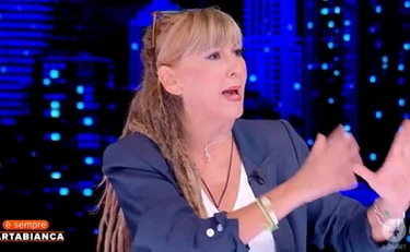 E' sempre CartaBianca, la Regoli e la difterite: "Lo scandalo non è la bimba non vaccinata"