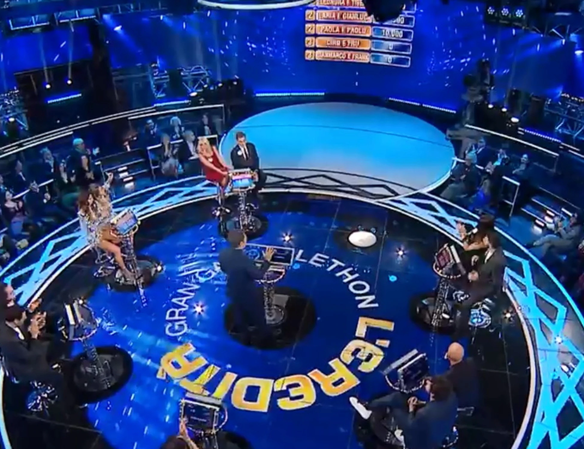 L'Eredità, "ma davvero fate?": bufera sulla puntata speciale 