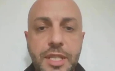 Pasquale Griesi, la lezione del poliziotto allo studente con lo specchio: "Dei ragazzini..."