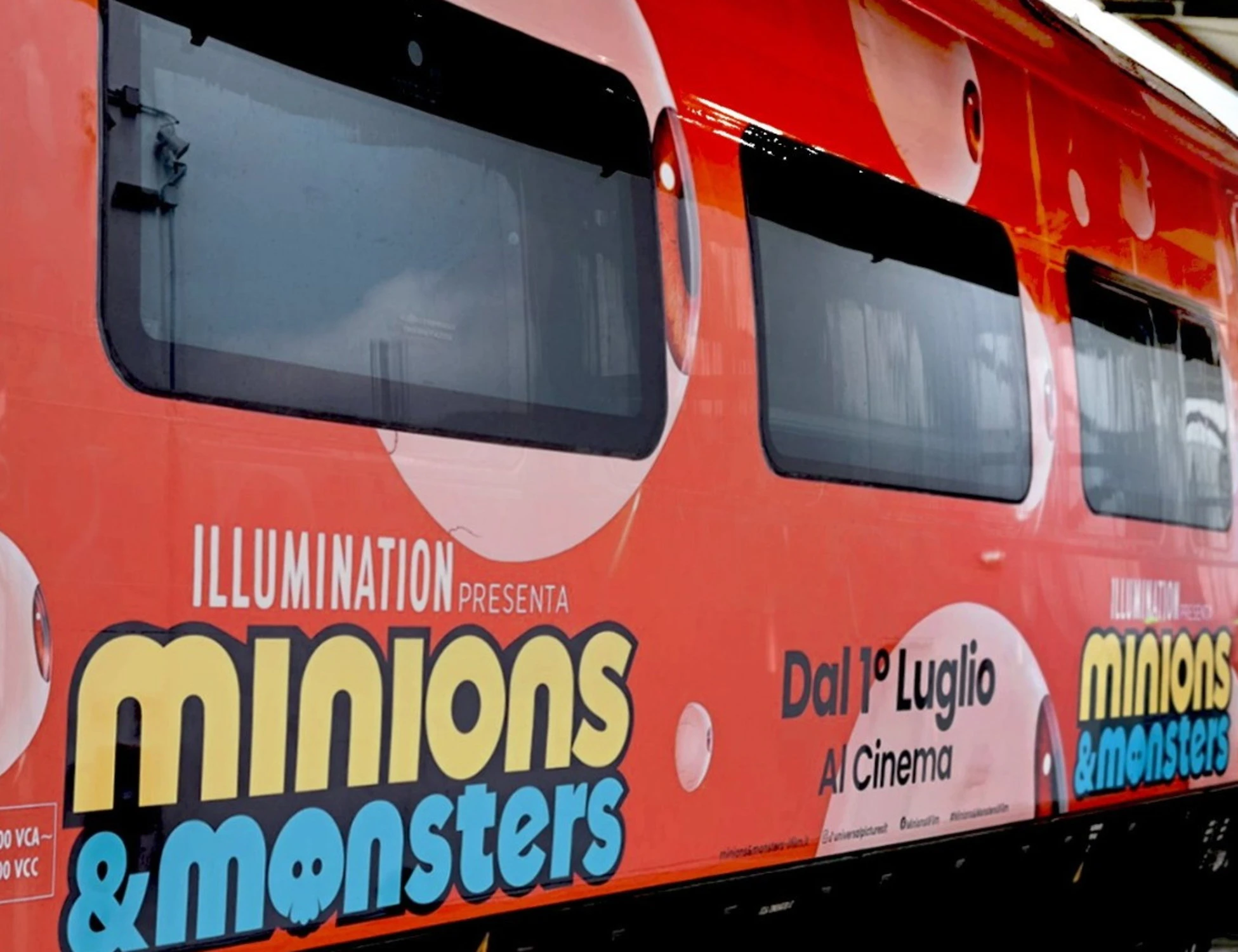 I MINIONS SALGONO A BORDO DI ITALO