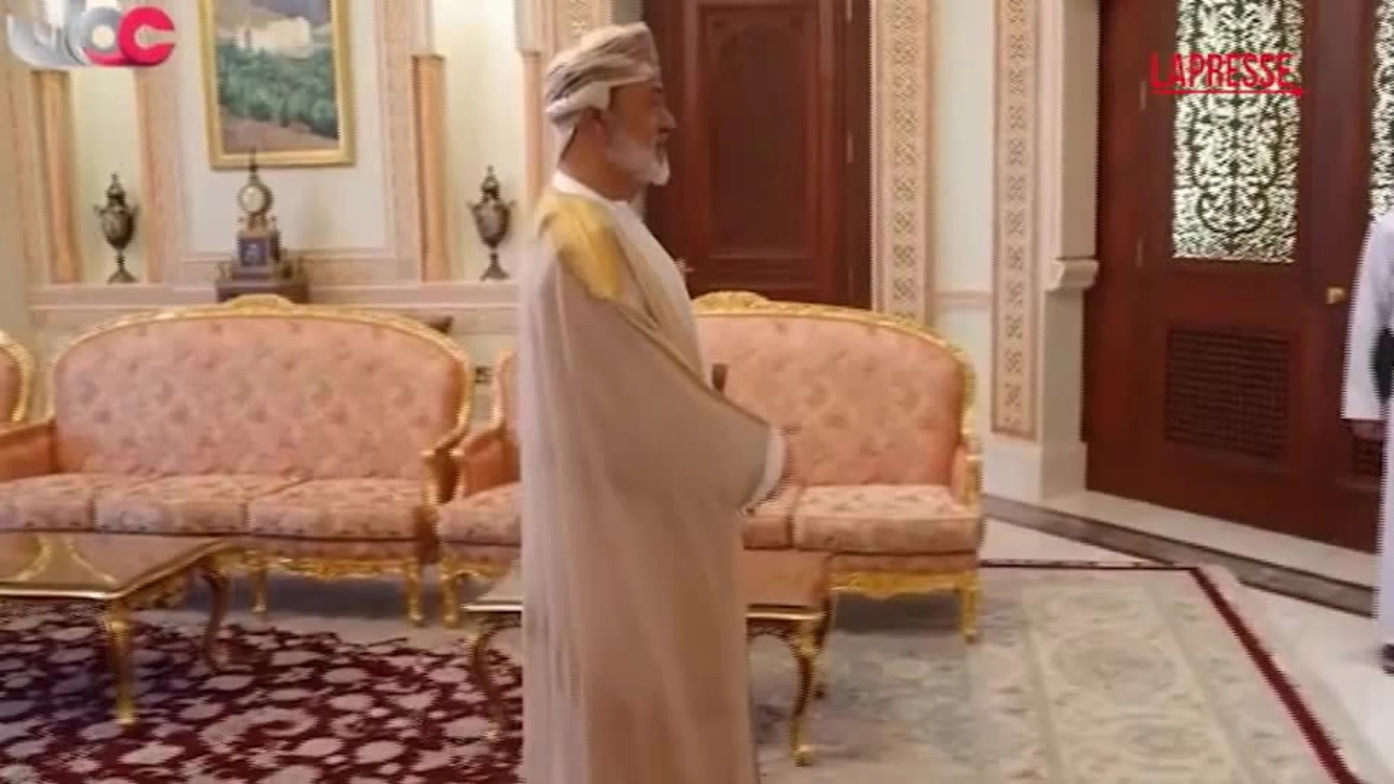 Iran, ministro Araghchi incontra il Sultano dell'Oman