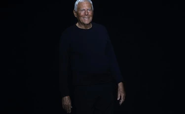 https://media.liberoquotidiano.it/ks2hbV3Jn636Sc_H1JrAuVr_X4xF8RhkAiv8suxx2wQ/width:800/quality:90/aW1hZ2VzLzIwMjUvMDkvMTgvMDY0NzI4MjU3LTQwNmVlZjJjLWNlM2MtNDNiYi05ZTllLTMyNDZkNDU5MTE2MS5qcGc.webp