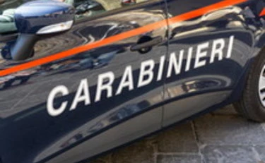 Bologna, torna a casa dopo 3 anni di carcere e picchia la moglie: arrestato