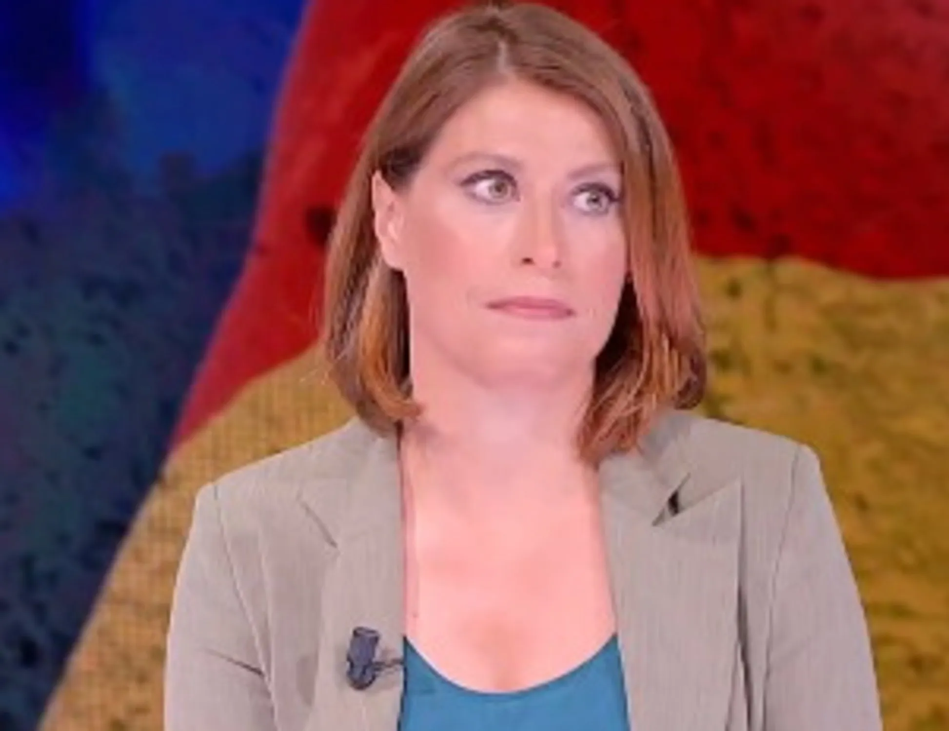 Leggi l'articolo: Piccolotti demolita dalla Berlinguer: "Voi l'avete fatto?"