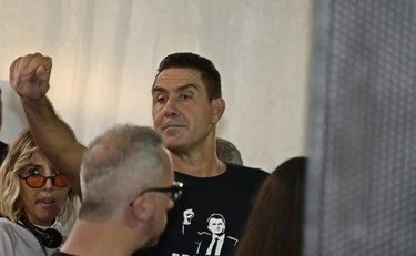 Vannacci tra l'inutile e il dannoso