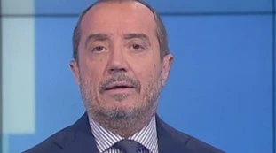 Franco Di Mare convocato in Commissione di Vigilanza Rai: "Credono a Fedez?", attacca chi lo ha nominato