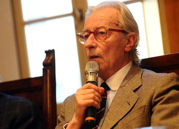 Urge ripristinare le gabbie salariali