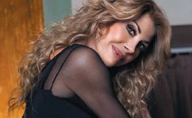 "Tv, politica, Nadal e sesso Sono io la più “pazza delle tre sorelle Carlucci"