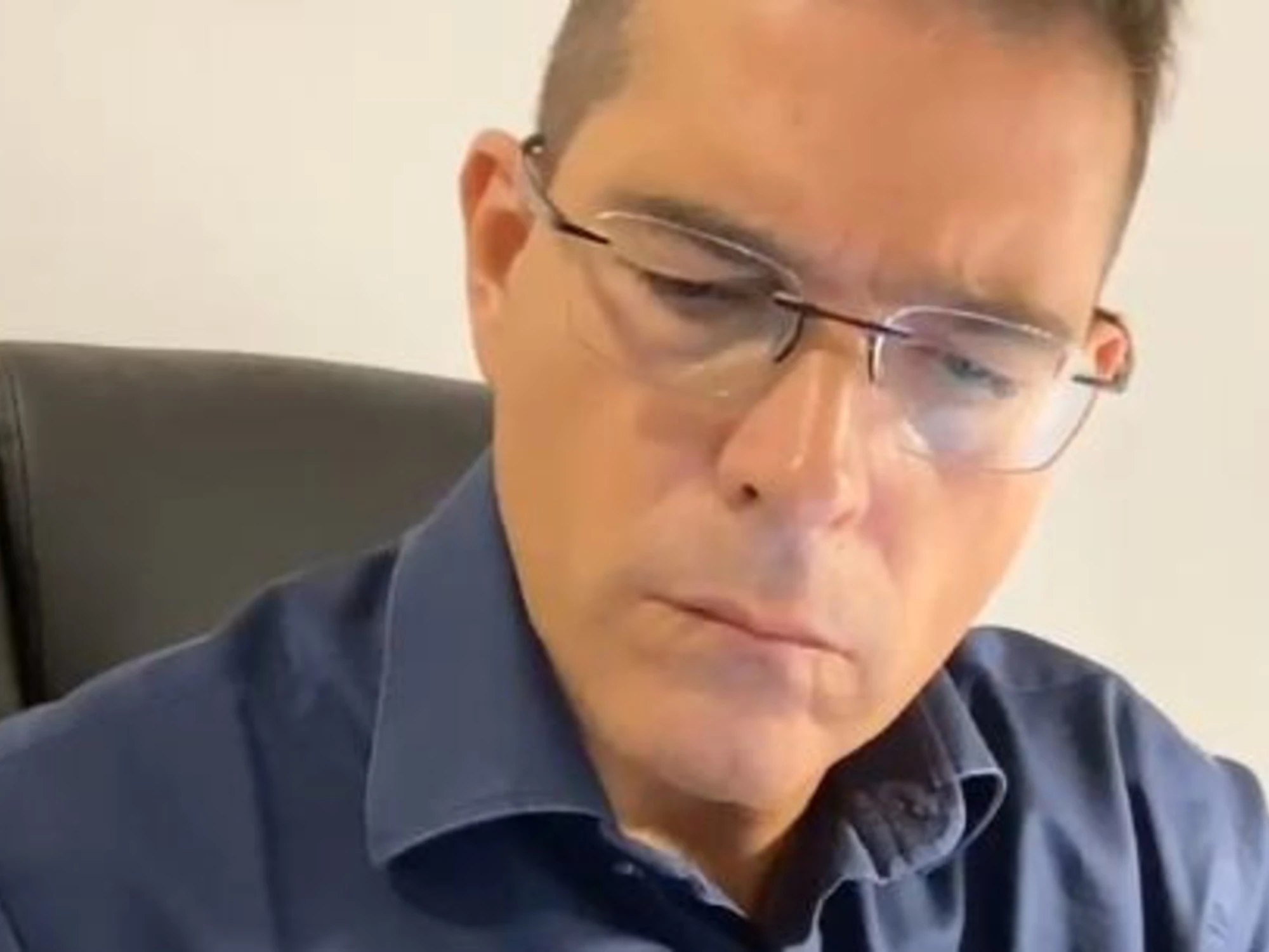 Daniele Capezzone: "Siamo sicuri che è stato il maltempo a far rientrare la Flotilla in porto?"