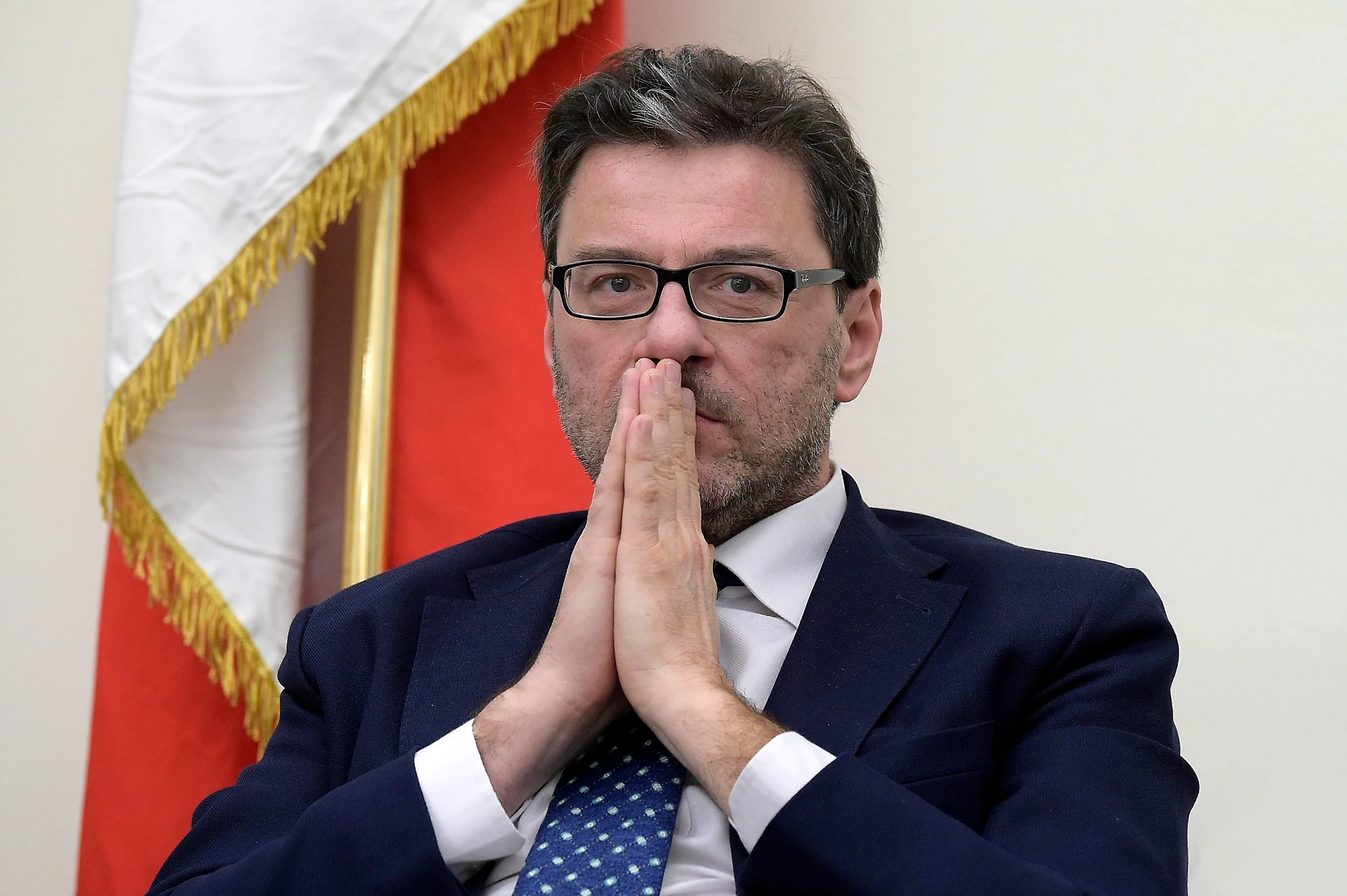 Giancarlo Giorgetti, la confidenza esplosiva: "Dopo Siri forse ci sono io, a turno toccherà a tutti"